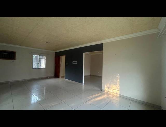 3 BEDROOM HOUSE FOR SALE IN ARBORETUM